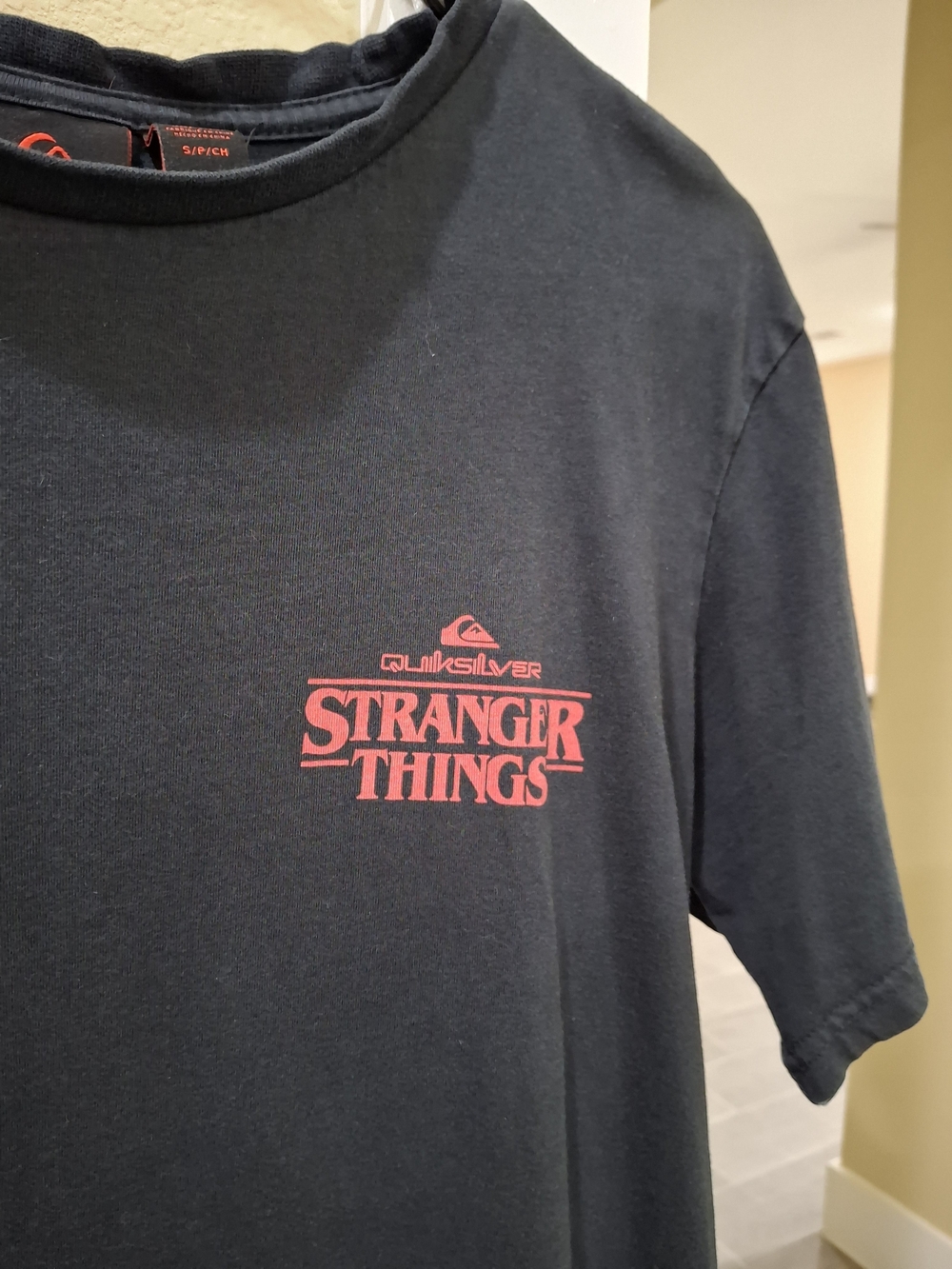 Stranger Things Tee - Picture 3 of 8